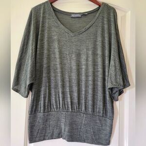 NY Knits Top Size Medium